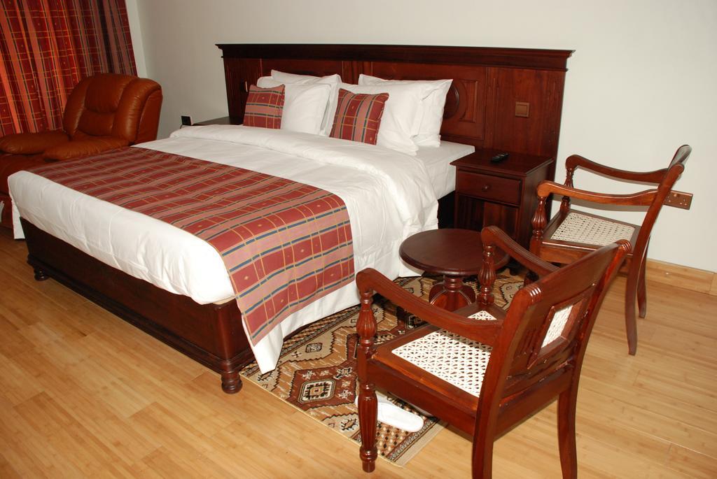 Eagle Palace Hotel Nakuru Dış mekan fotoğraf